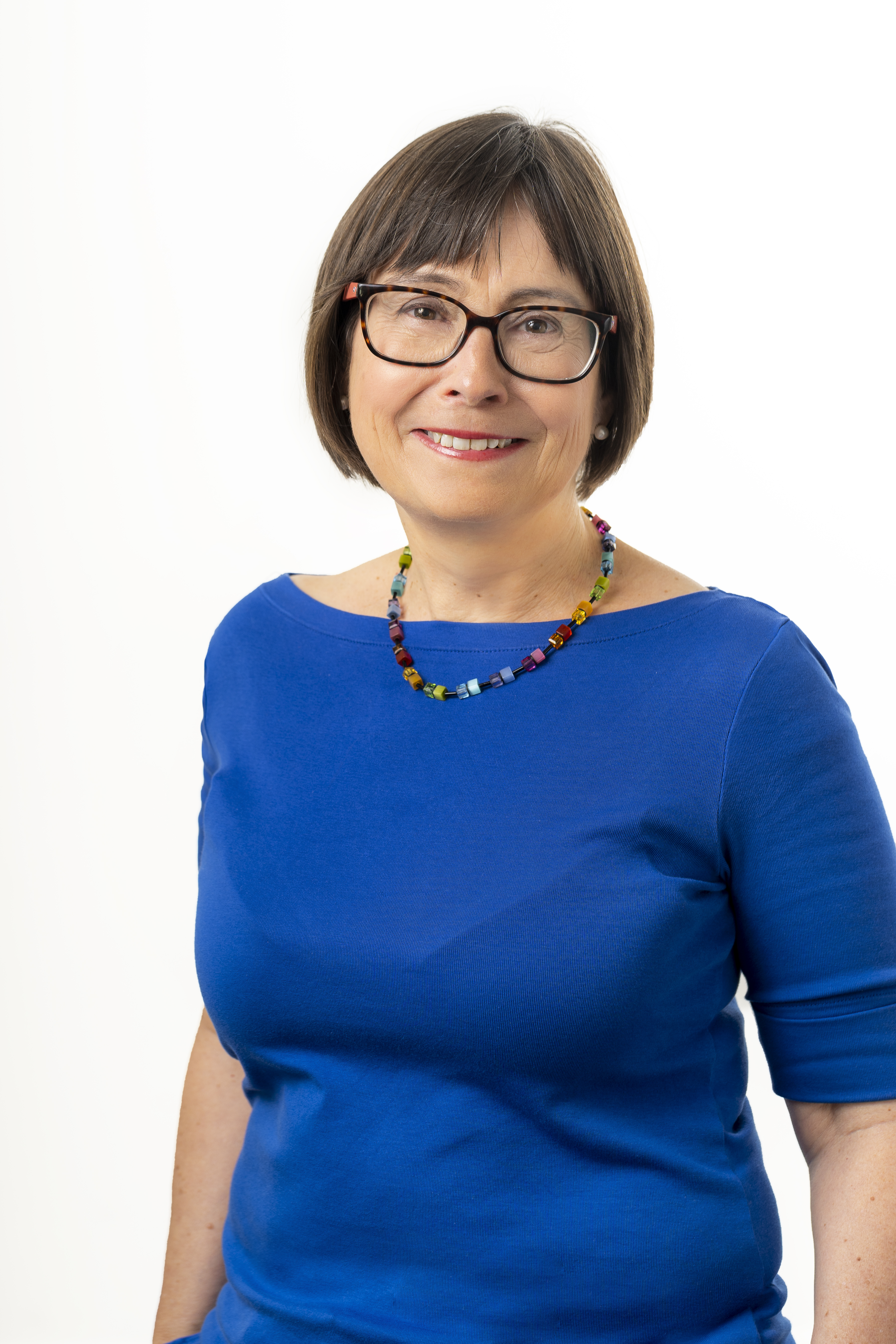 Mag. iur. Brigitte Vater-Sieberer, Psychotherapeutin in Ausbildung unter Supervision, Existenzanalyse